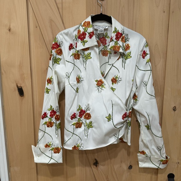 Sherrie Bloom Peter Noviello Chetta B Wrap Blouse Sz 10 White Embroidered Floral - Picture 1 of 16